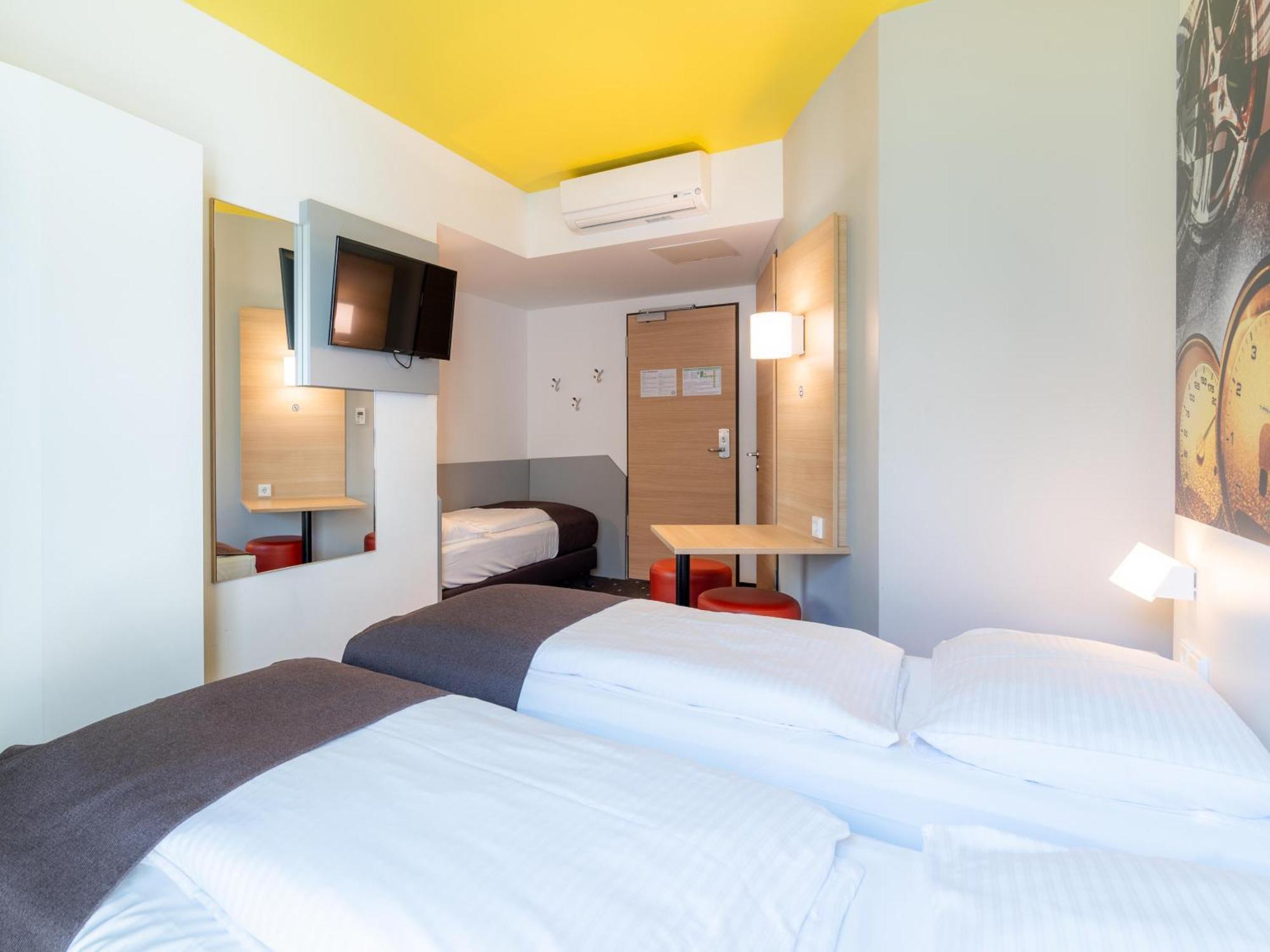 B&B Hotel Stuttgart-Zuffenhausen Luaran gambar