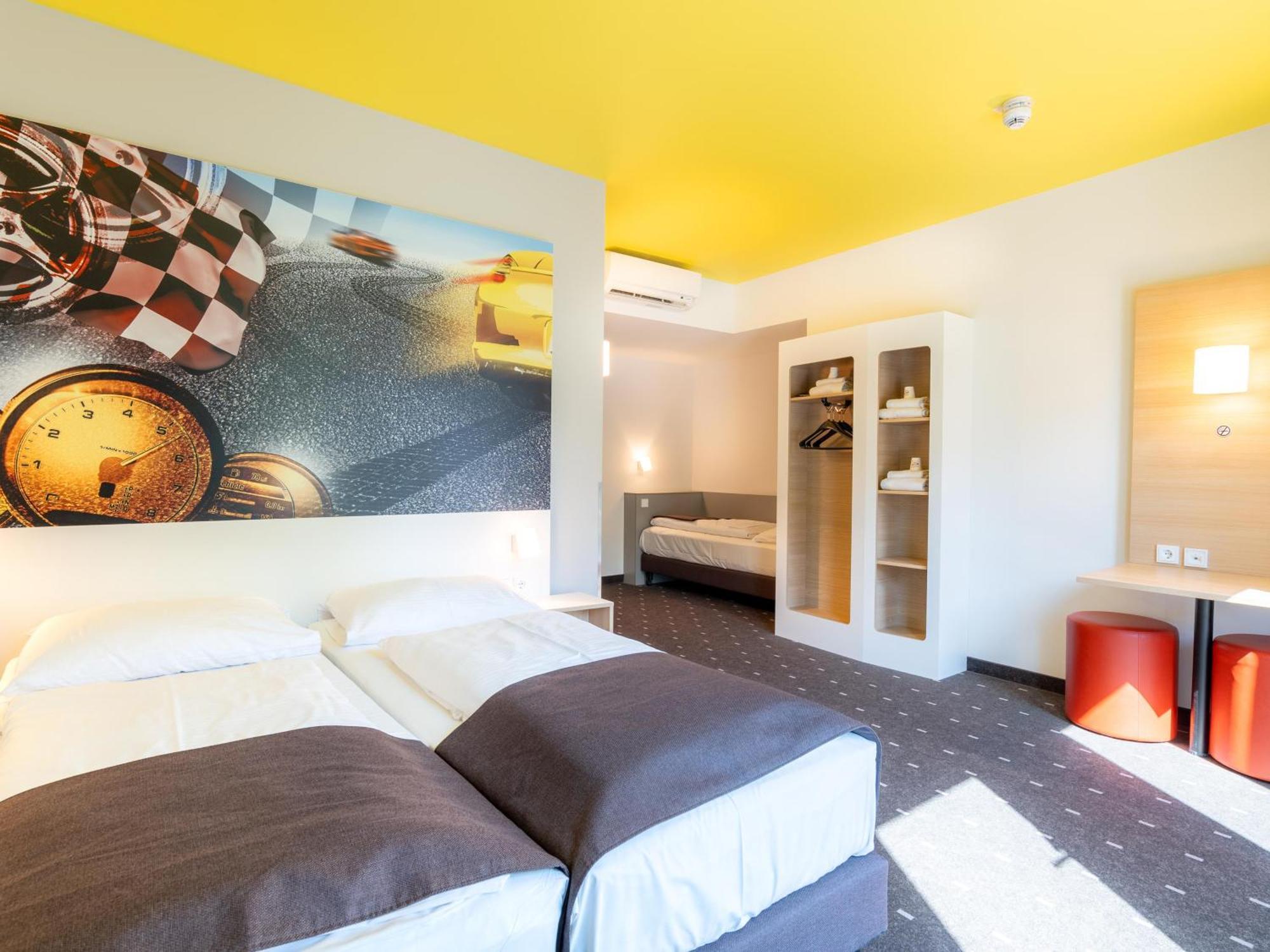 B&B Hotel Stuttgart-Zuffenhausen Luaran gambar